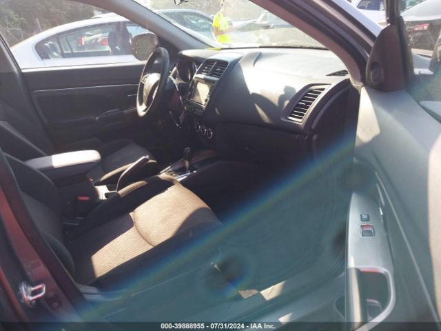 Photo 4 VIN: JA4AP3AU2KU003829 - MITSUBISHI OUTLANDER SPORT 