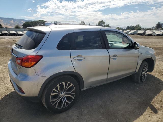 Photo 2 VIN: JA4AP3AU2KU017701 - MITSUBISHI OUTLANDER 