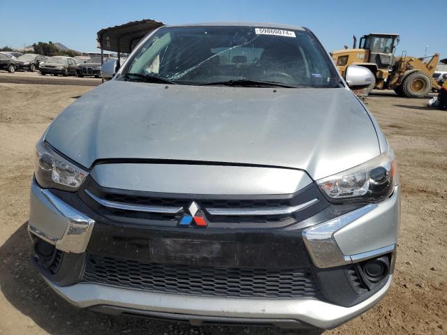 Photo 4 VIN: JA4AP3AU2KU017701 - MITSUBISHI OUTLANDER 