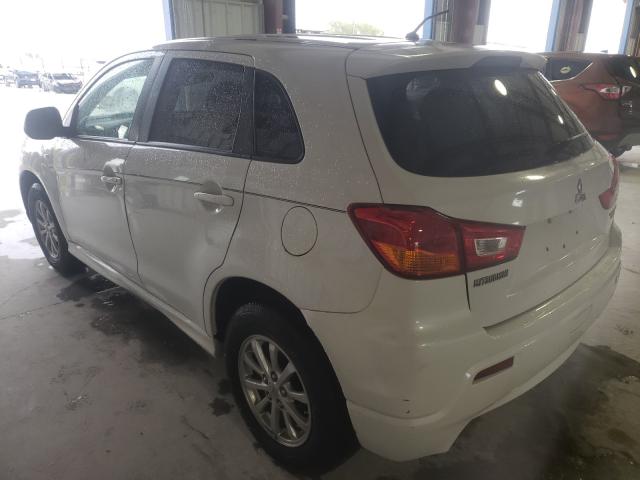 Photo 2 VIN: JA4AP3AU3BZ004426 - MITSUBISHI OUTLANDER 