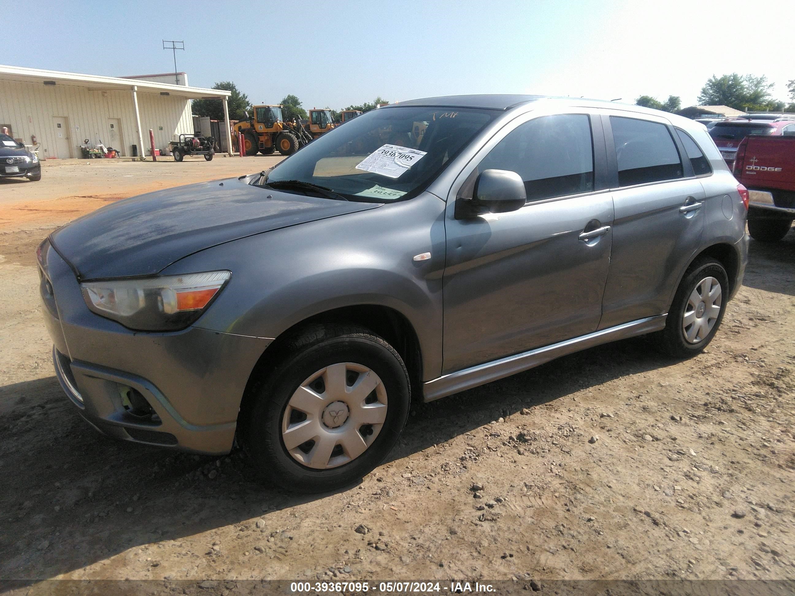 Photo 1 VIN: JA4AP3AU3BZ016480 - MITSUBISHI OUTLANDER 