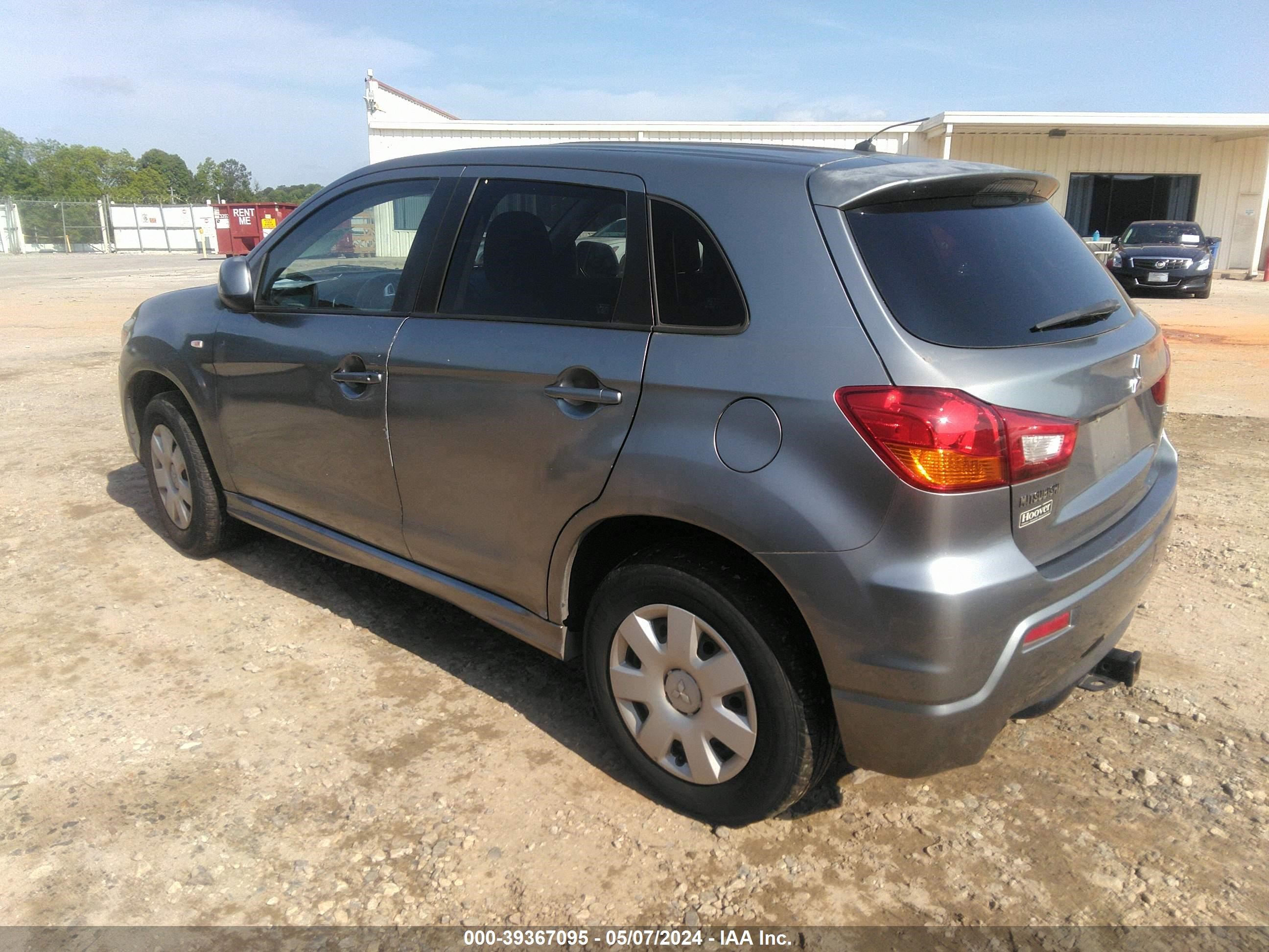 Photo 2 VIN: JA4AP3AU3BZ016480 - MITSUBISHI OUTLANDER 