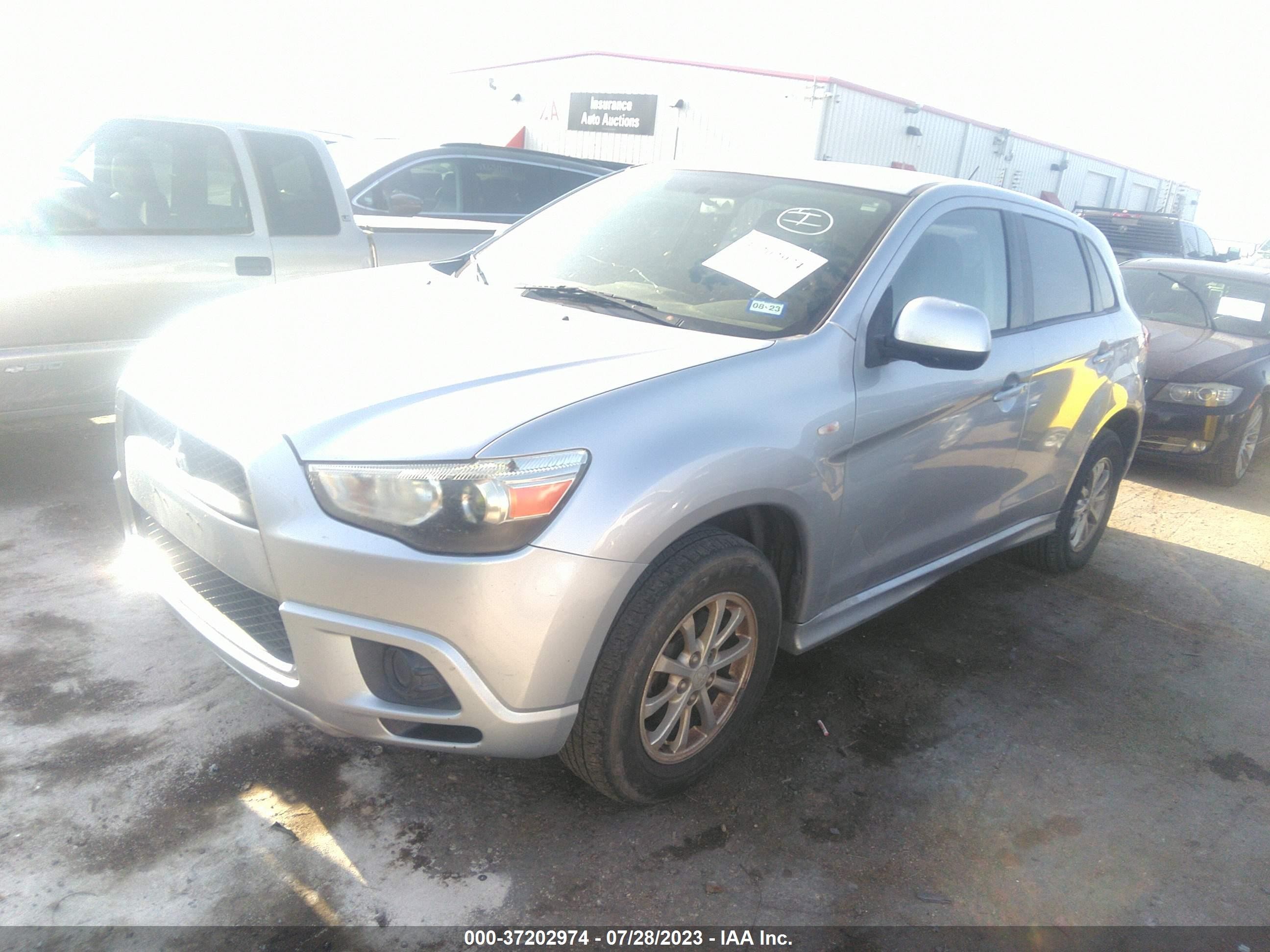 Photo 1 VIN: JA4AP3AU3CZ008719 - MITSUBISHI OUTLANDER 