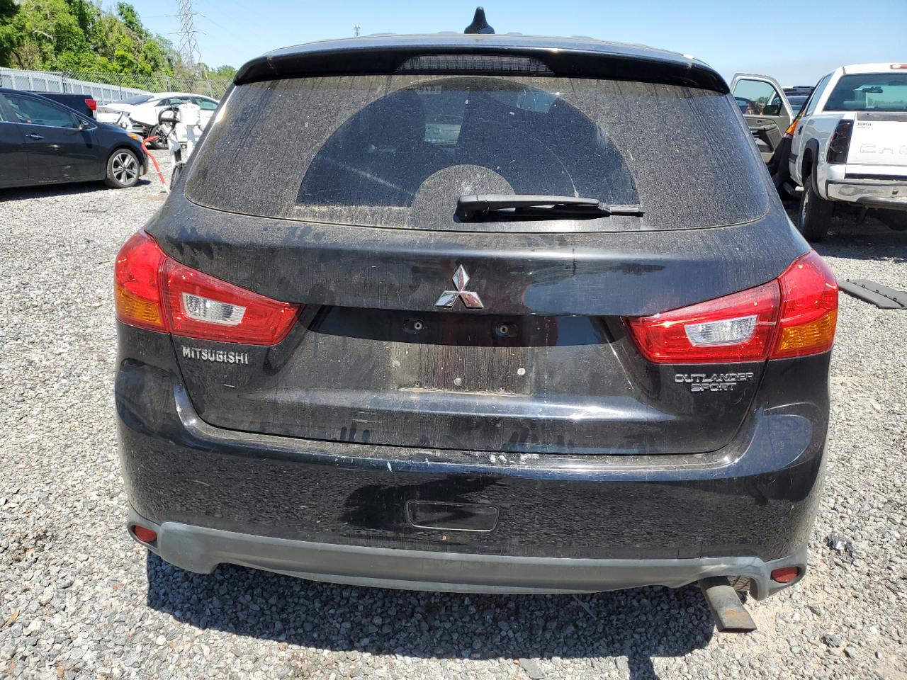 Photo 5 VIN: JA4AP3AU3HZ001101 - MITSUBISHI OUTLANDER 