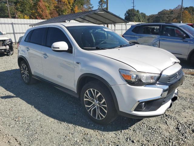 Photo 3 VIN: JA4AP3AU3HZ048855 - MITSUBISHI OUTLANDER 