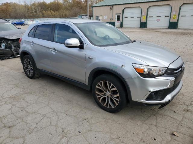 Photo 3 VIN: JA4AP3AU3JZ013884 - MITSUBISHI OUTLANDER 