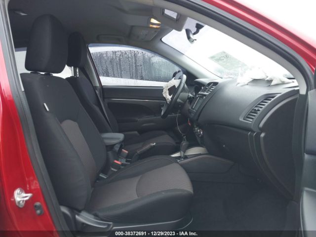 Photo 4 VIN: JA4AP3AU3JZ026618 - MITSUBISHI OUTLANDER SPORT 