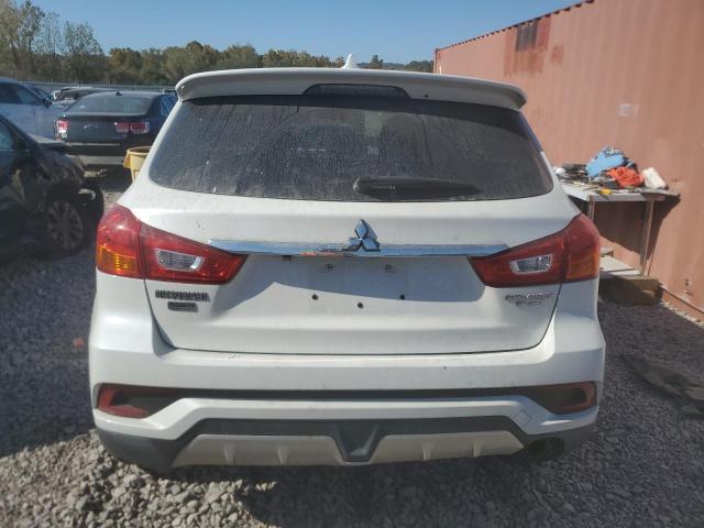 Photo 5 VIN: JA4AP3AU3JZ027266 - MITSUBISHI OUTLANDER 