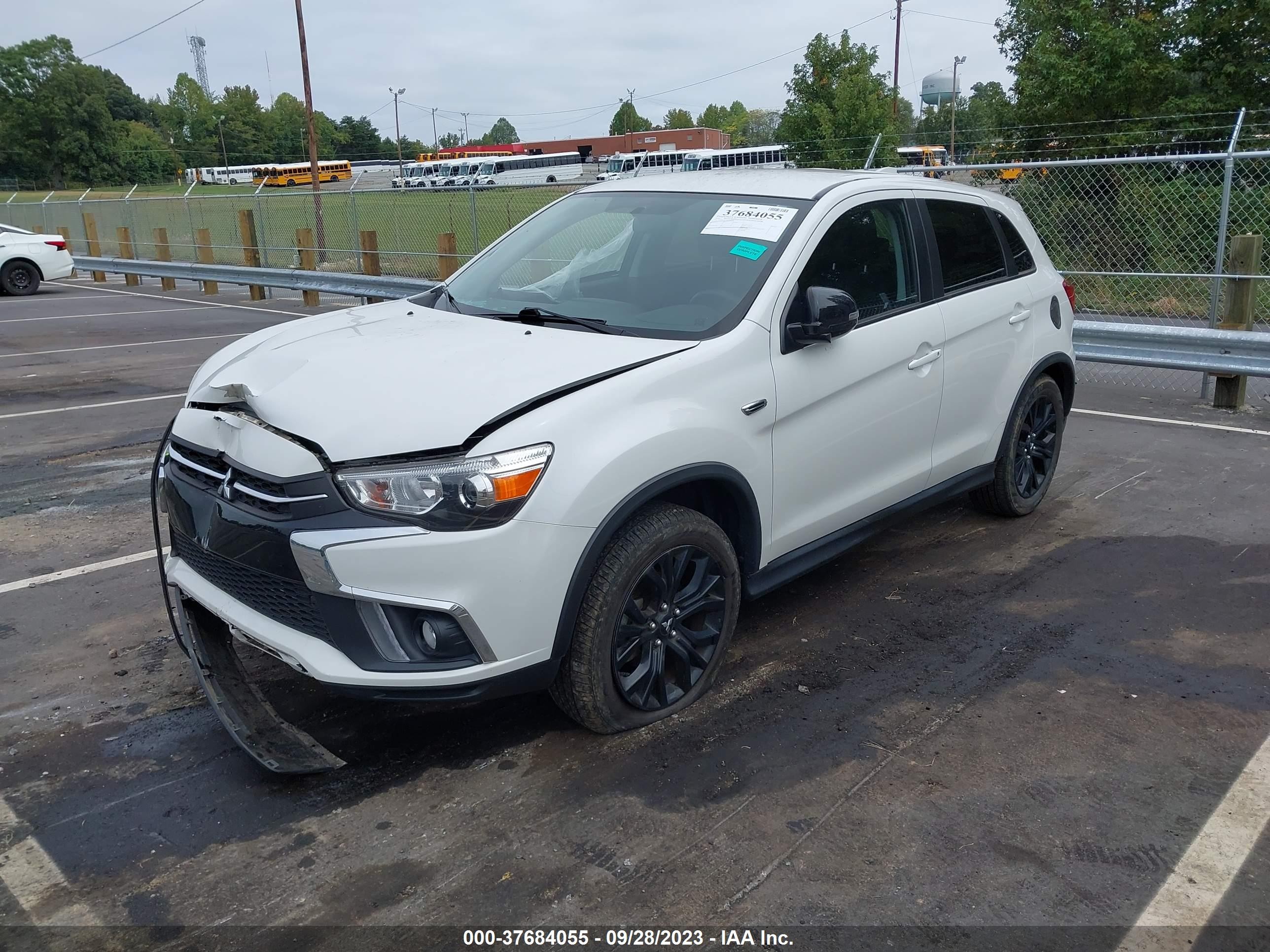 Photo 1 VIN: JA4AP3AU3KU024916 - MITSUBISHI OUTLANDER 