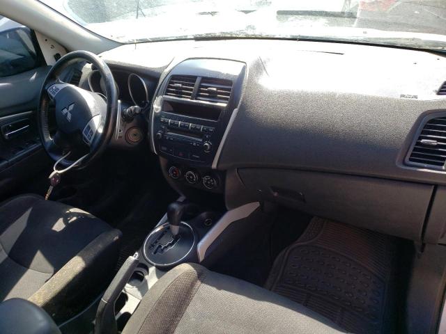 Photo 8 VIN: JA4AP3AU4BZ002118 - MITSUBISHI OUTLANDER 