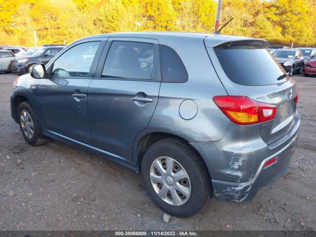 Photo 2 VIN: JA4AP3AU4CZ006526 - MITSUBISHI OUTLANDER SPORT 