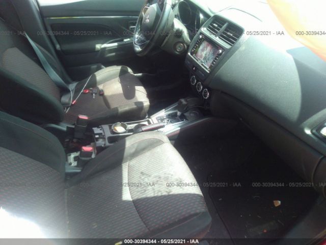 Photo 4 VIN: JA4AP3AU4JU008867 - MITSUBISHI OUTLANDER SPORT 