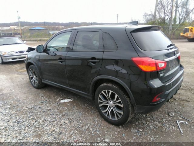 Photo 2 VIN: JA4AP3AU4JU019271 - MITSUBISHI OUTLANDER SPORT 