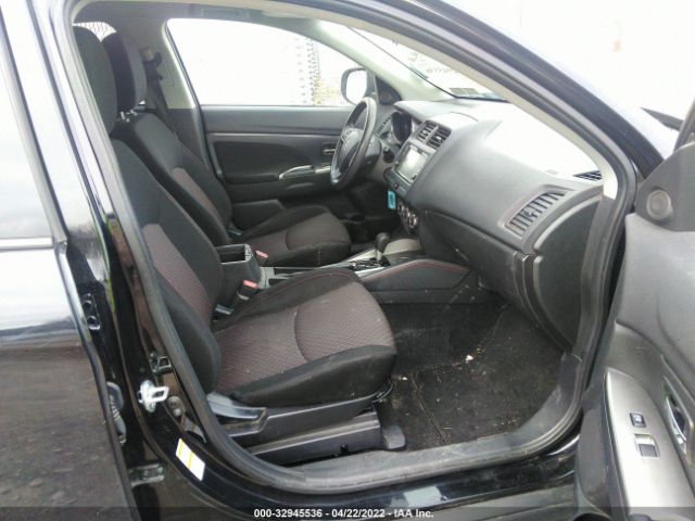 Photo 4 VIN: JA4AP3AU4JU019271 - MITSUBISHI OUTLANDER SPORT 