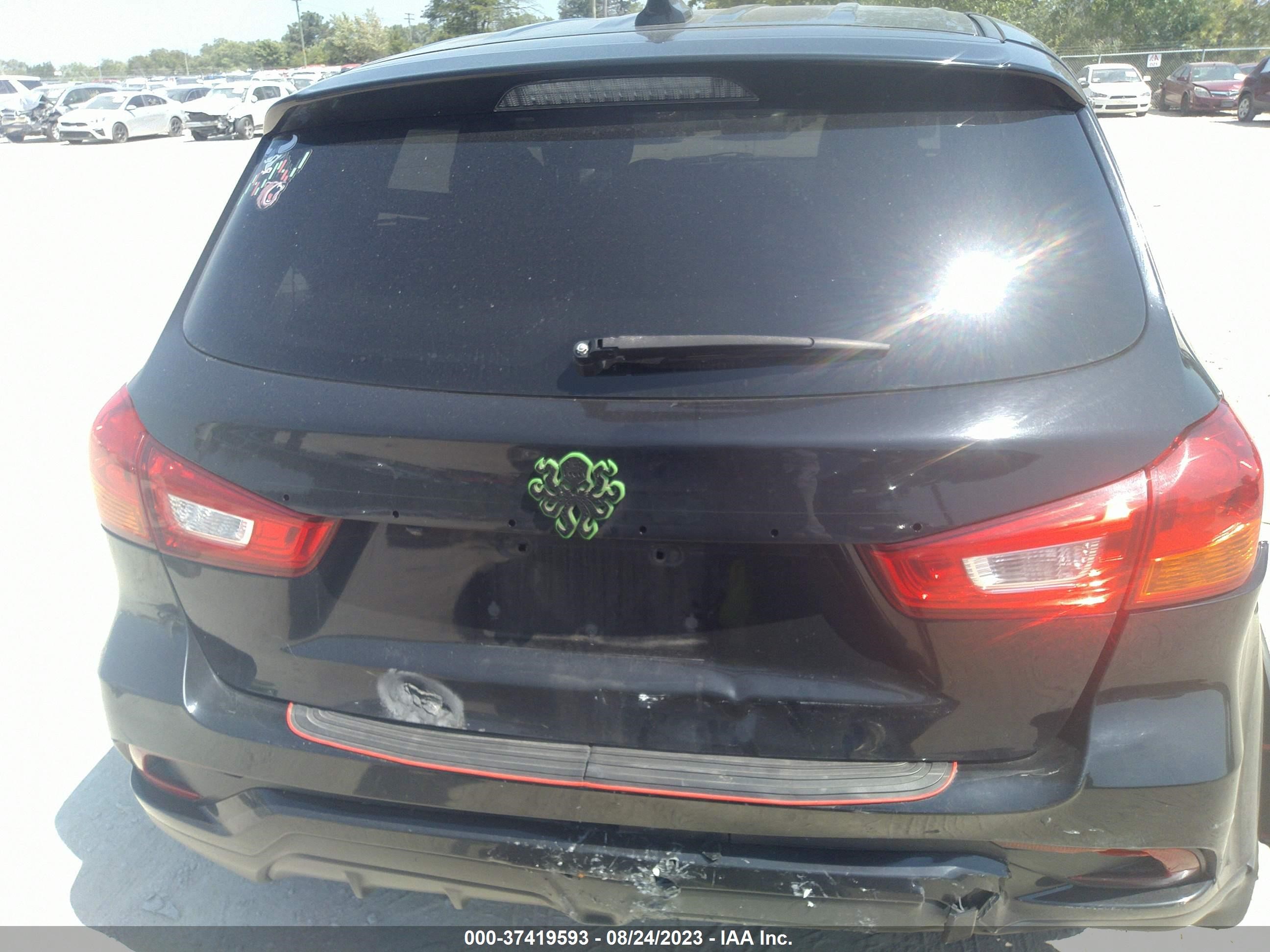 Photo 15 VIN: JA4AP3AU4KU026920 - MITSUBISHI OUTLANDER 