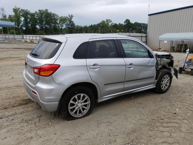 Photo 2 VIN: JA4AP3AU5BZ001009 - MITSUBISHI OUTLANDER 