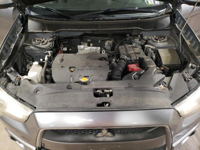 Photo 11 VIN: JA4AP3AU5BZ002872 - MITSUBISHI OUTLANDER 