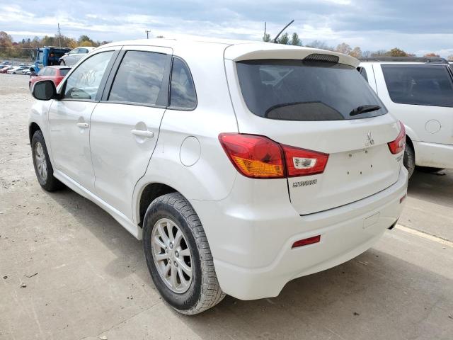 Photo 2 VIN: JA4AP3AU5CZ001786 - MITSUBISHI OUTLANDER 