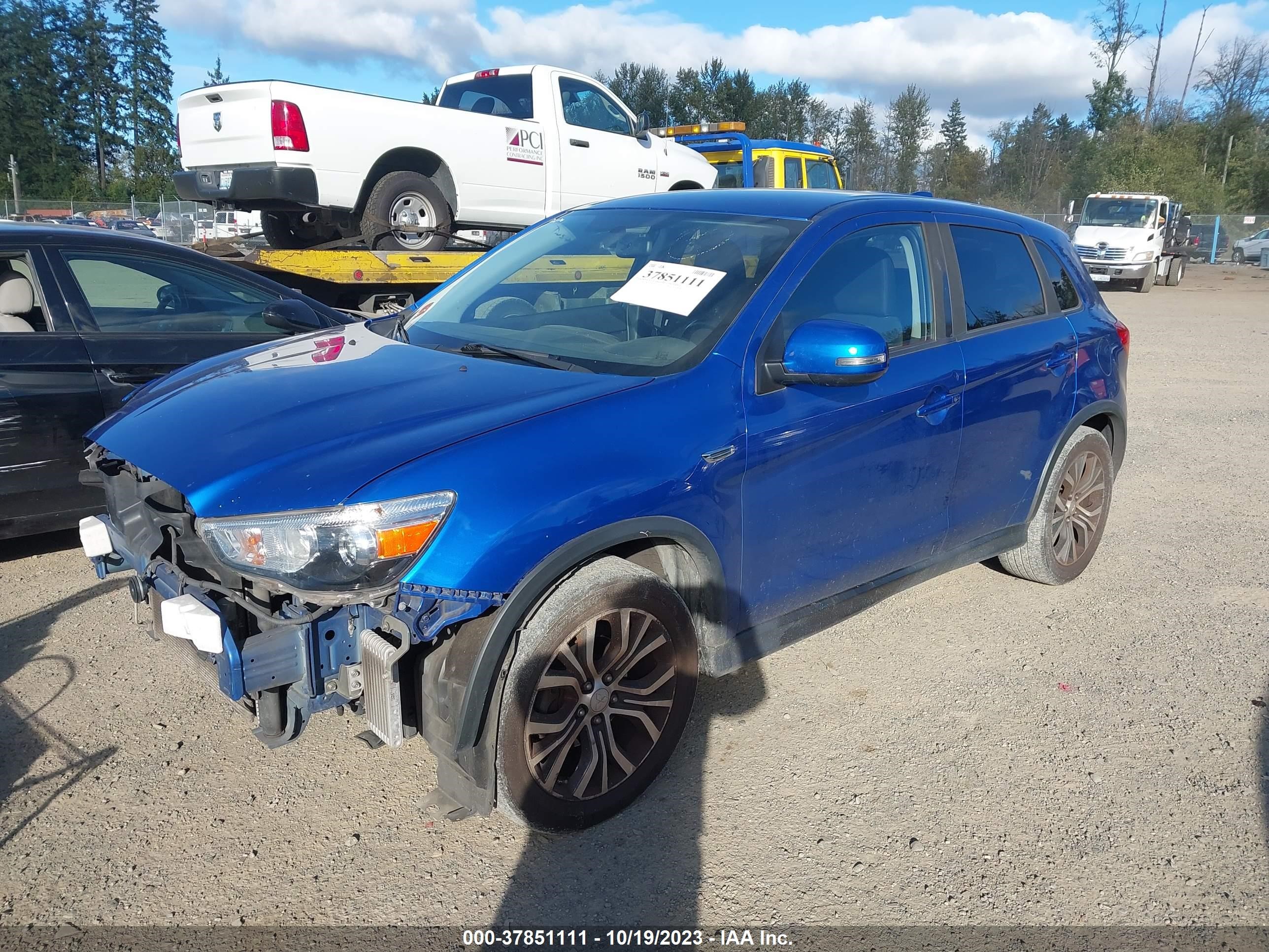 Photo 1 VIN: JA4AP3AU5HZ004114 - MITSUBISHI OUTLANDER 