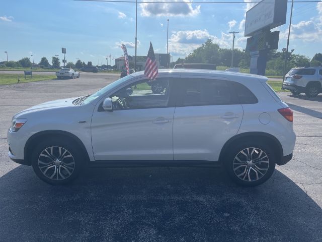 Photo 1 VIN: JA4AP3AU5HZ005053 - MITSUBISHI OUTLANDER SPORT 