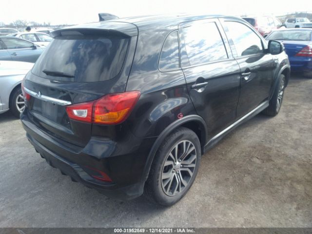 Photo 3 VIN: JA4AP3AU5JU002091 - MITSUBISHI OUTLANDER 