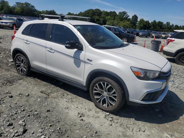 Photo 3 VIN: JA4AP3AU5JU023670 - MITSUBISHI OUTLANDER 