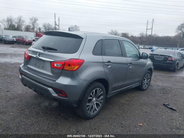 Photo 3 VIN: JA4AP3AU5JU024639 - MITSUBISHI OUTLANDER SPORT 