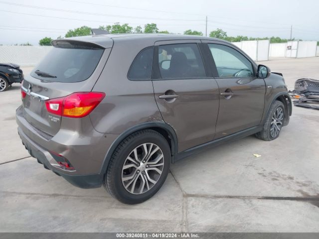 Photo 3 VIN: JA4AP3AU5JZ002370 - MITSUBISHI OUTLANDER SPORT 