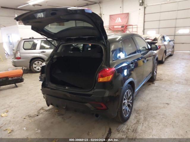 Photo 3 VIN: JA4AP3AU5KU033648 - MITSUBISHI OUTLANDER SPORT 