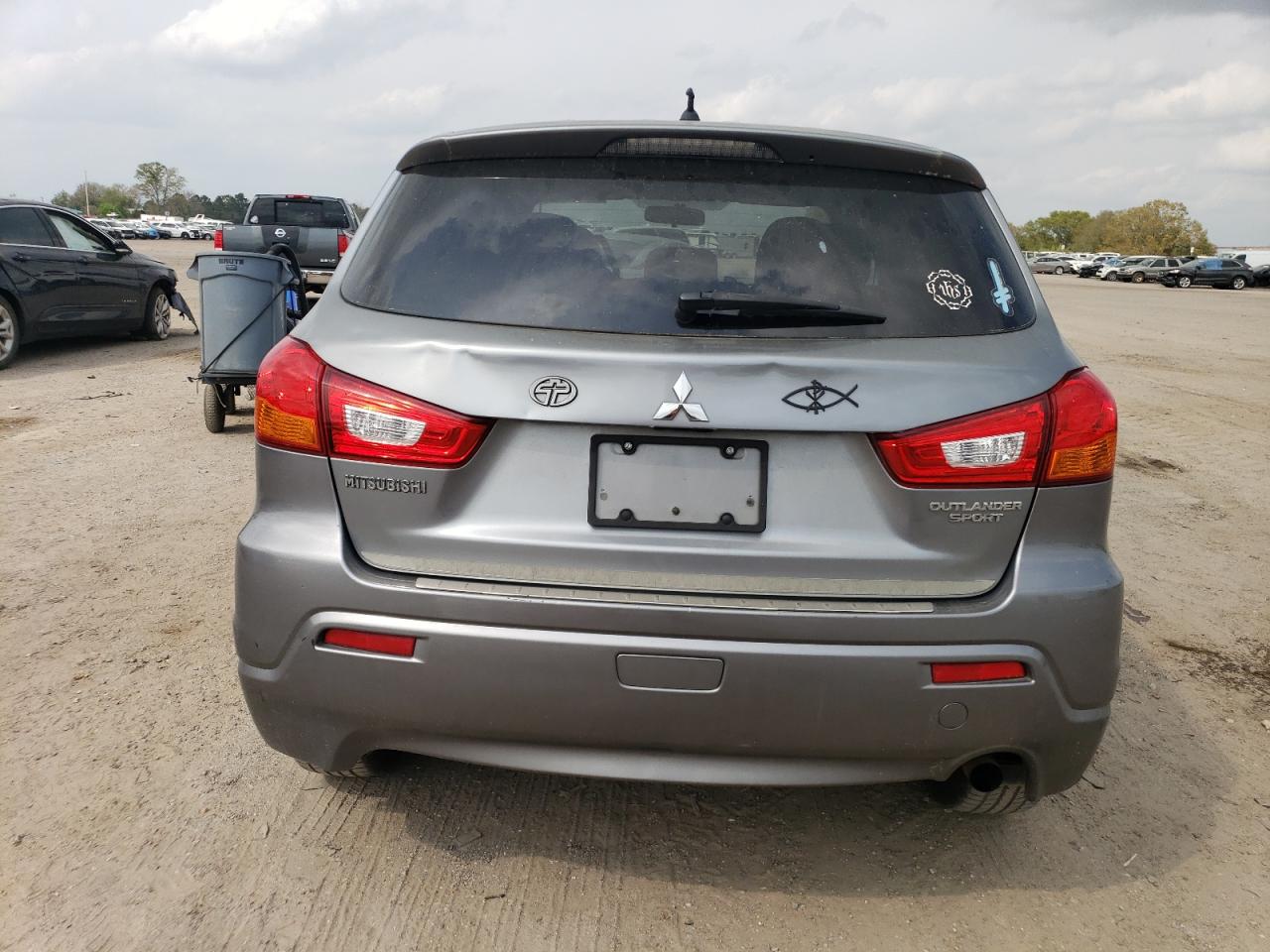 Photo 5 VIN: JA4AP3AU6BZ014562 - MITSUBISHI OUTLANDER 