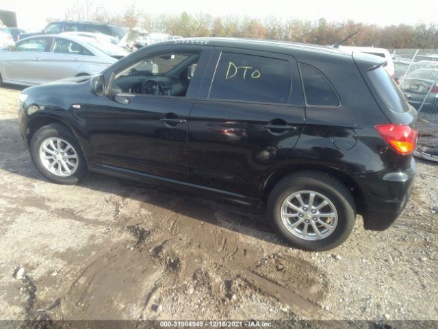 Photo 2 VIN: JA4AP3AU6BZ017963 - MITSUBISHI OUTLANDER SPORT 