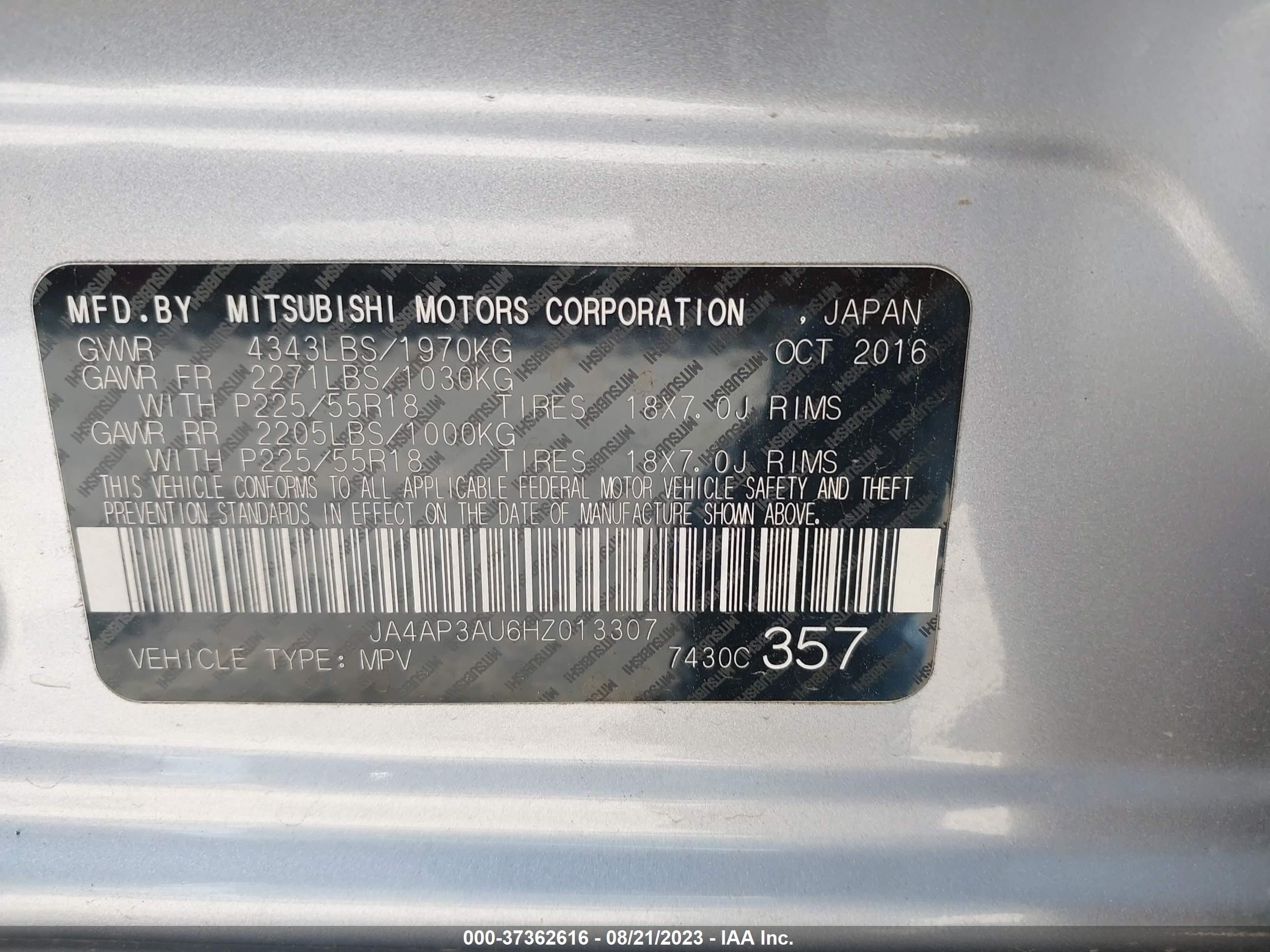 Photo 8 VIN: JA4AP3AU6HZ013307 - MITSUBISHI OUTLANDER 