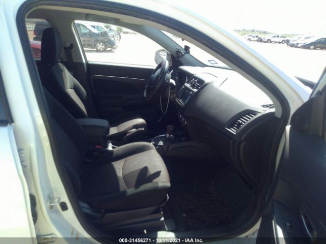 Photo 4 VIN: JA4AP3AU6HZ035680 - MITSUBISHI OUTLANDER SPORT 