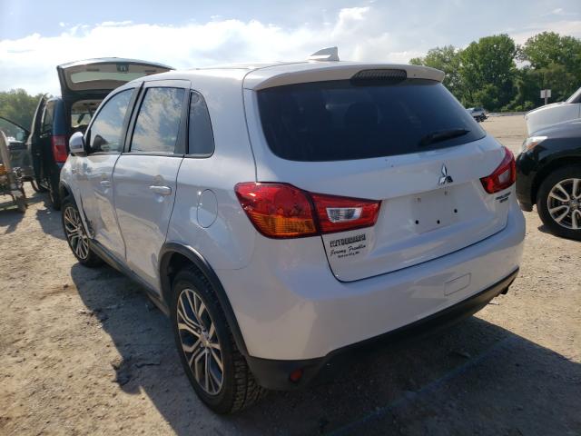 Photo 2 VIN: JA4AP3AU6HZ065634 - MITSUBISHI OUTLANDER 