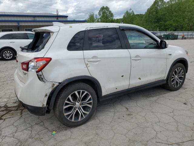 Photo 2 VIN: JA4AP3AU6HZ067464 - MITSUBISHI OUTLANDER 