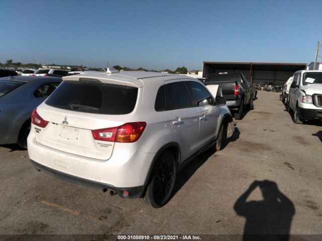 Photo 3 VIN: JA4AP3AU6HZ069070 - MITSUBISHI OUTLANDER SPORT 