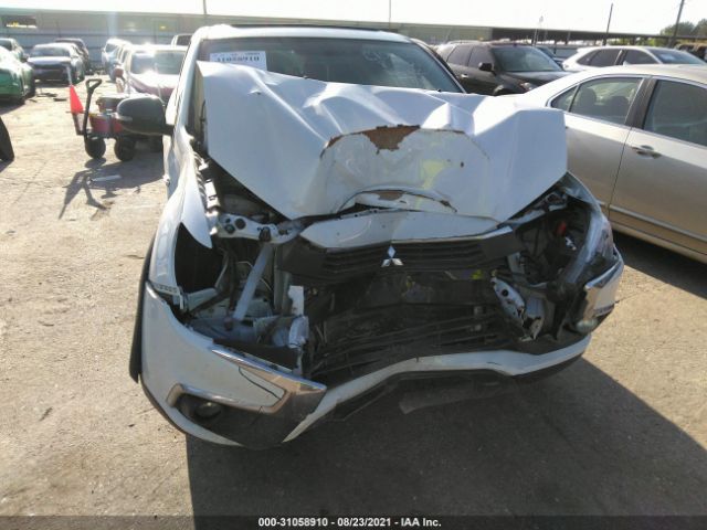 Photo 5 VIN: JA4AP3AU6HZ069070 - MITSUBISHI OUTLANDER SPORT 