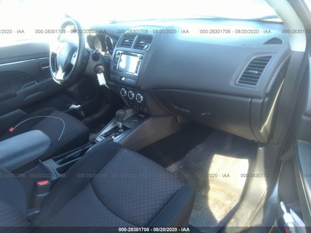 Photo 4 VIN: JA4AP3AU6JU006571 - MITSUBISHI OUTLANDER-SPORT 