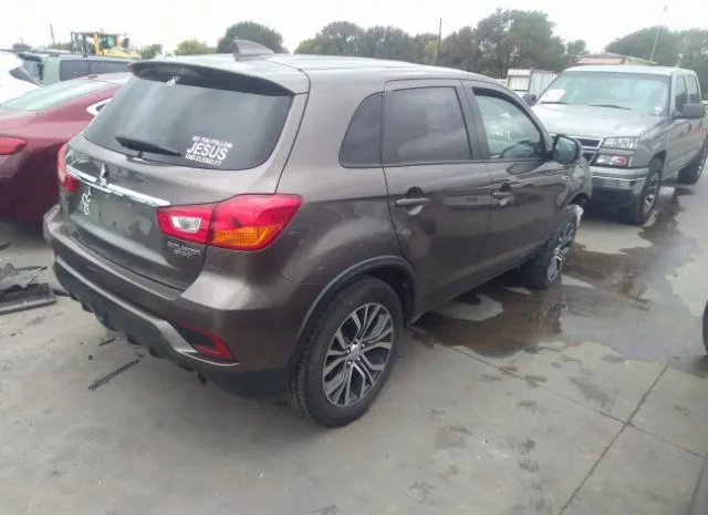 Photo 3 VIN: JA4AP3AU6JU020583 - MITSUBISHI OUTLANDER SPORT 