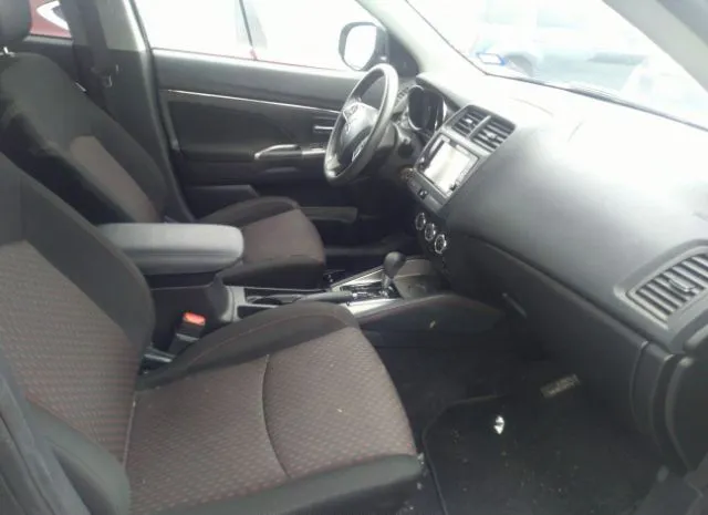 Photo 4 VIN: JA4AP3AU6JU020583 - MITSUBISHI OUTLANDER SPORT 