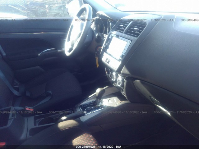 Photo 4 VIN: JA4AP3AU6KU032430 - MITSUBISHI OUTLANDER SPORT 