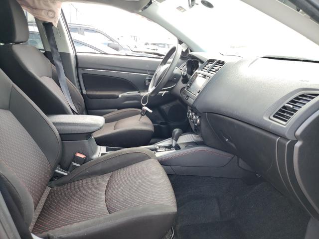 Photo 4 VIN: JA4AP3AU6KU034968 - MITSUBISHI OUTLANDER 