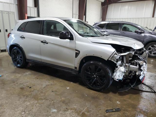 Photo 3 VIN: JA4AP3AU6LU025138 - MITSUBISHI OUTLANDER 