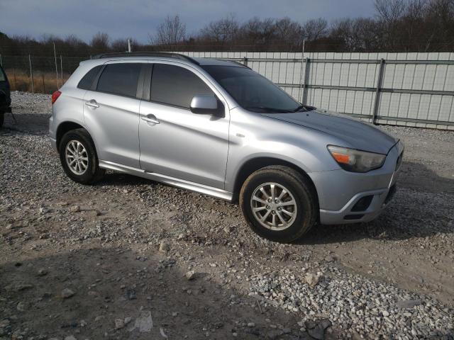 Photo 3 VIN: JA4AP3AU7CZ008027 - MITSUBISHI OUTLANDER 