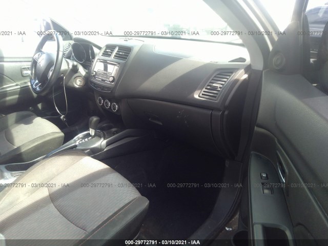 Photo 4 VIN: JA4AP3AU7HZ013557 - MITSUBISHI OUTLANDER SPORT 