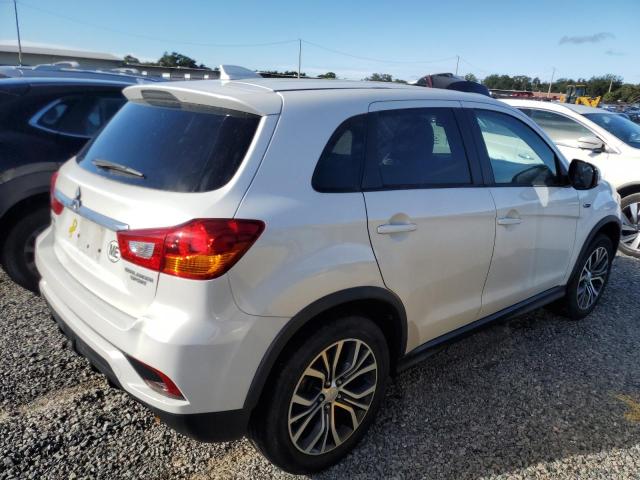 Photo 2 VIN: JA4AP3AU7JU024495 - MITSUBISHI OUTLANDER 