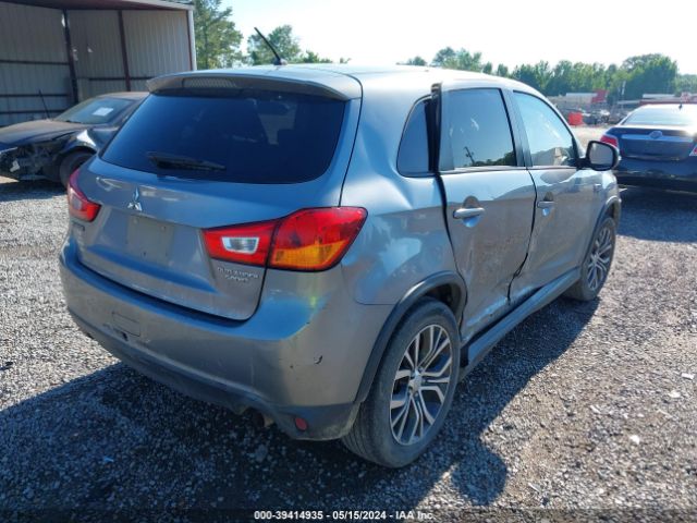 Photo 3 VIN: JA4AP3AU8GZ050051 - MITSUBISHI OUTLANDER SPORT 