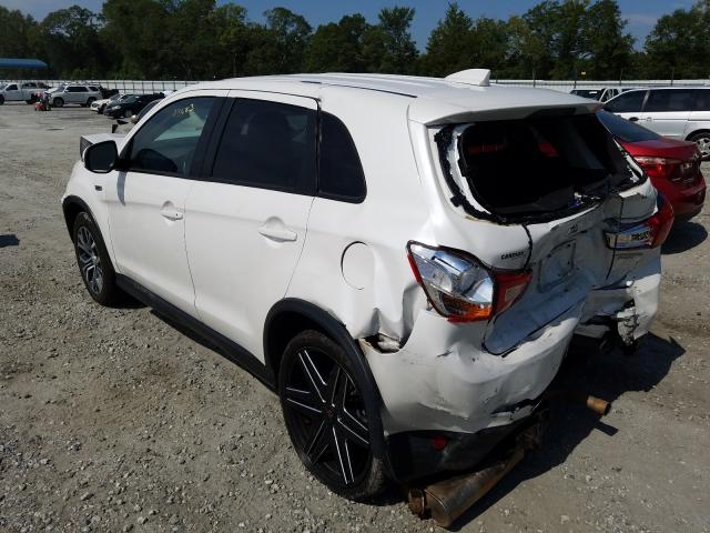 Photo 2 VIN: JA4AP3AU8HZ016712 - MITSUBISHI OUTLANDER 