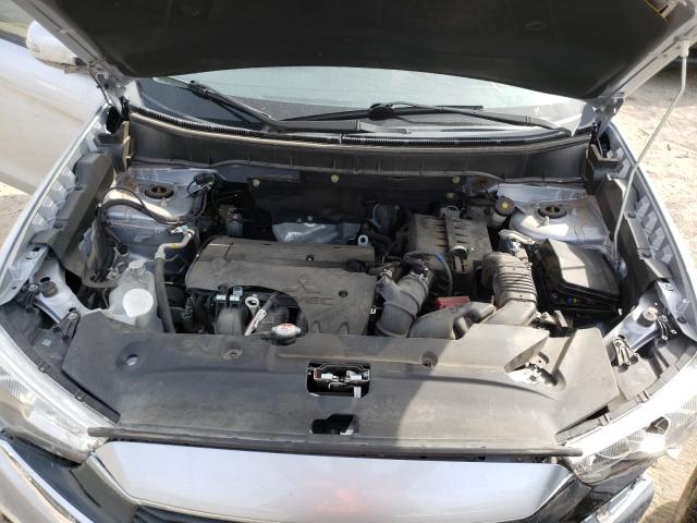 Photo 6 VIN: JA4AP3AU8HZ025393 - MITSUBISHI OUTLANDER 