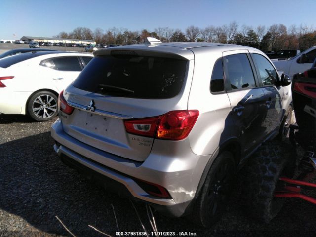 Photo 3 VIN: JA4AP3AU8JU014526 - MITSUBISHI OUTLANDER SPORT 